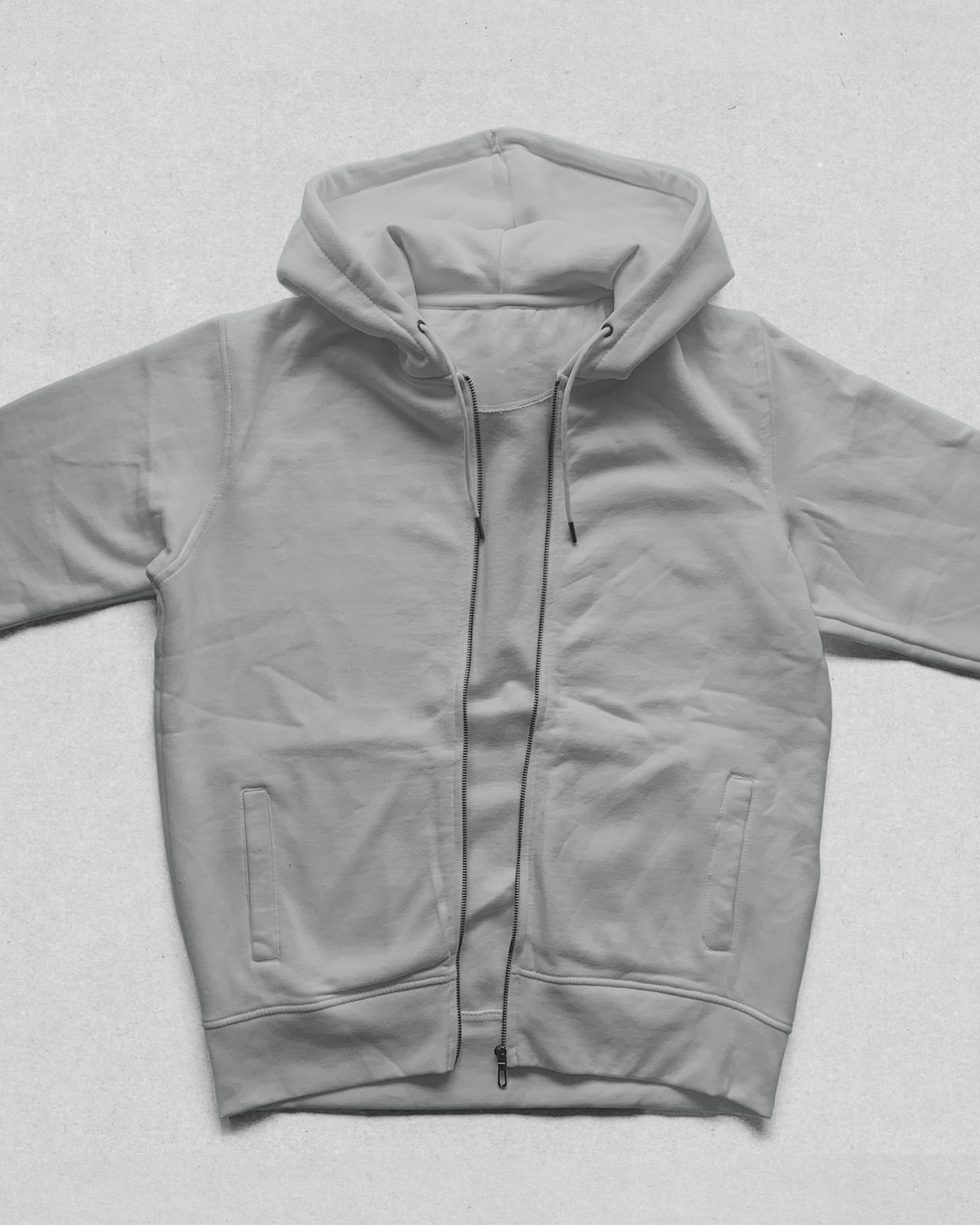 "Crane VS Snake" zip-up Hoodie